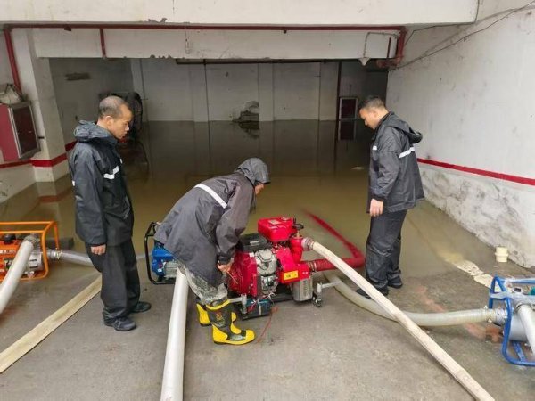 快牛策略 干群同心！贵州习水：家园重建正酣