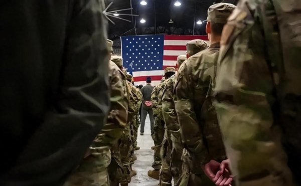 安泰证券 就在中国家门口, 美国偷偷干了一票大的, 但忽视了两个致命问题